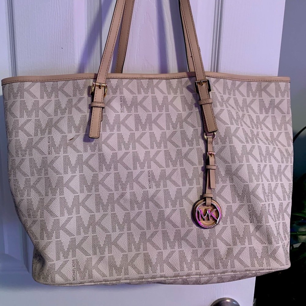 MK purse